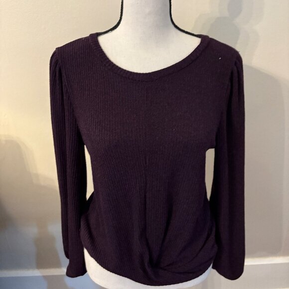 LUSH Purple Sweater Brand New Size M - Picture 1 of 4